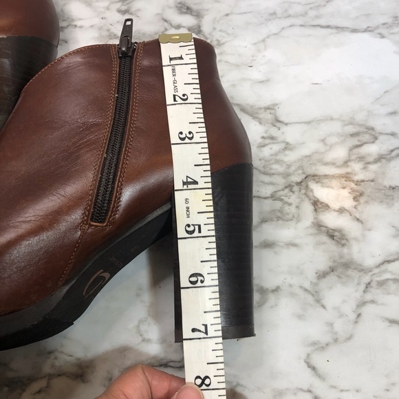 Kanna Leather Tobacco Brown Heeled Booties Size 39 - Picture 9 of 13
